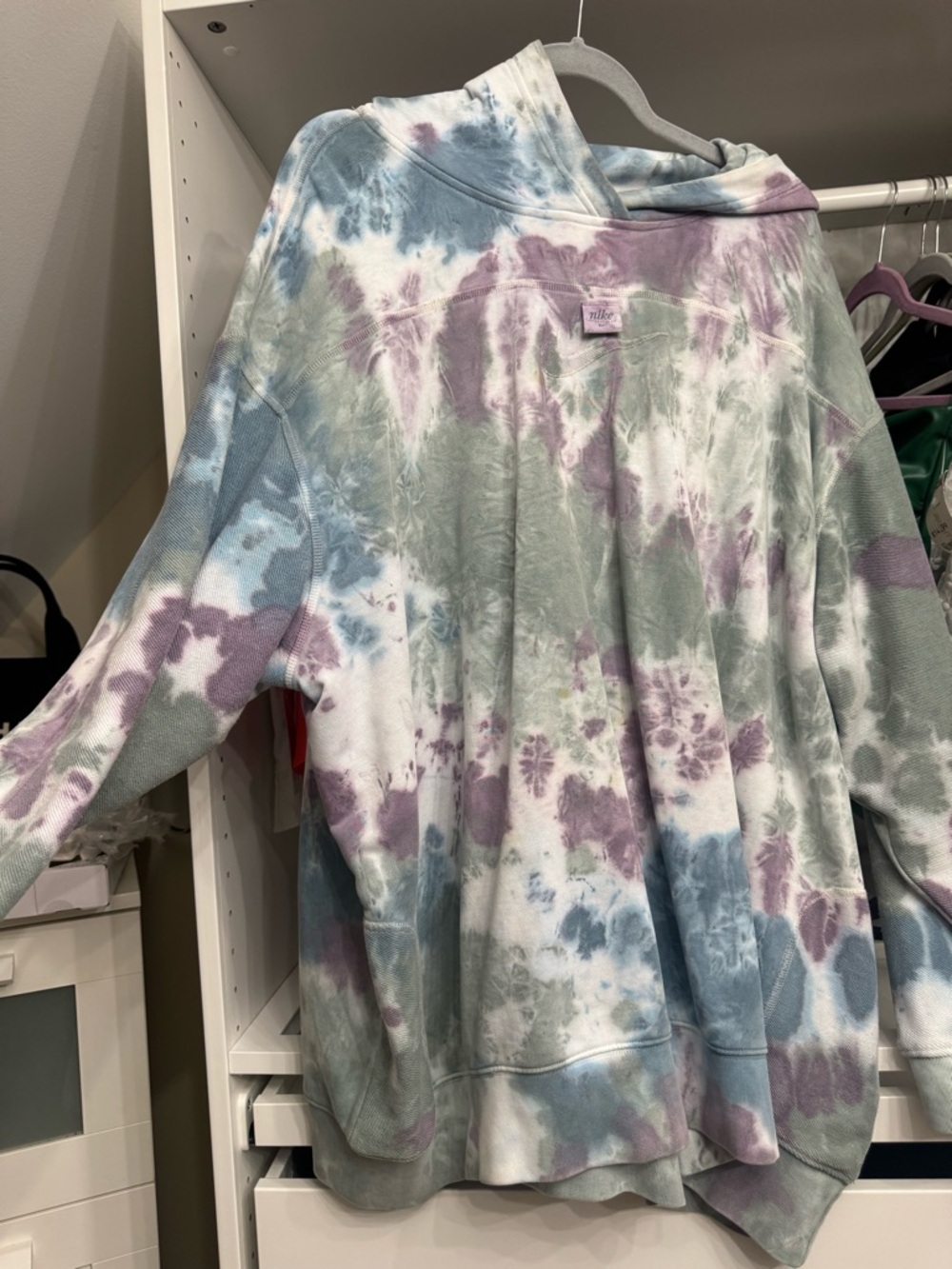 Nike Tie-Dye Pullover Hoodie in Pastel Green, Blue & Lavender